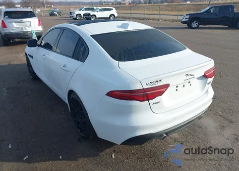 2020 Jaguar Xe S Awd Automatic z USA, uszkodzony, nr VIN SAJAJ4FX2LCE63438